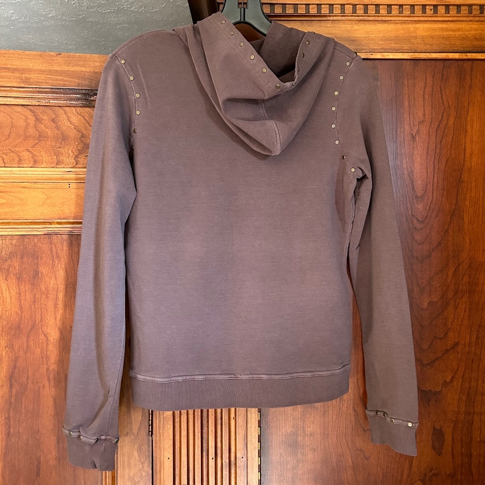 Vertigo Paris Brown Studded and Embroidered Top with Hoodie, Size M - Picture 12 of 16